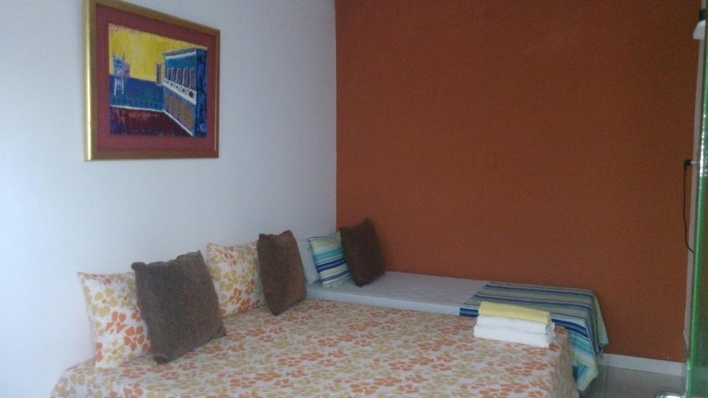 Hotel Las Residentas Luque Bilik gambar
