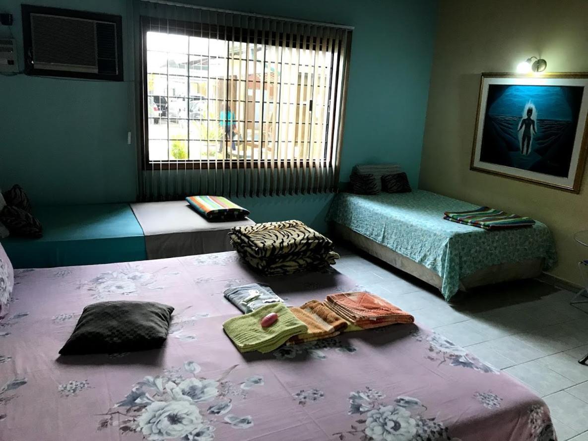 Hotel Las Residentas Luque Luaran gambar